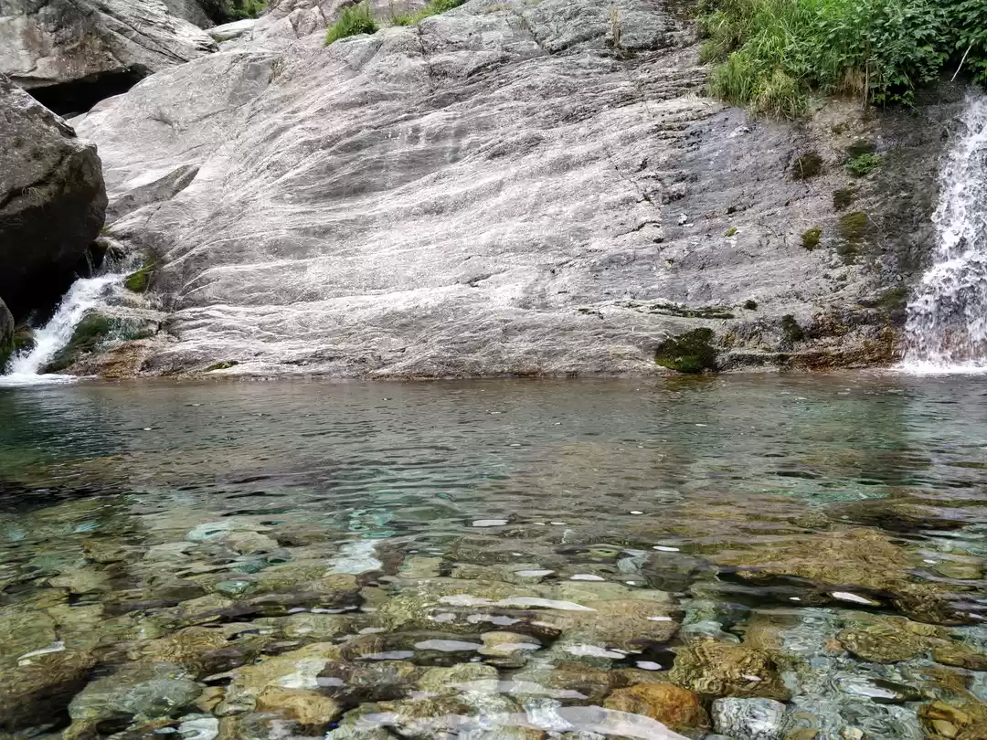 Photo of Ditch Triund. Go Lef