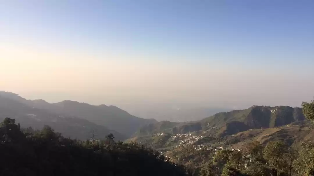 Photo of Wander on a shoe str