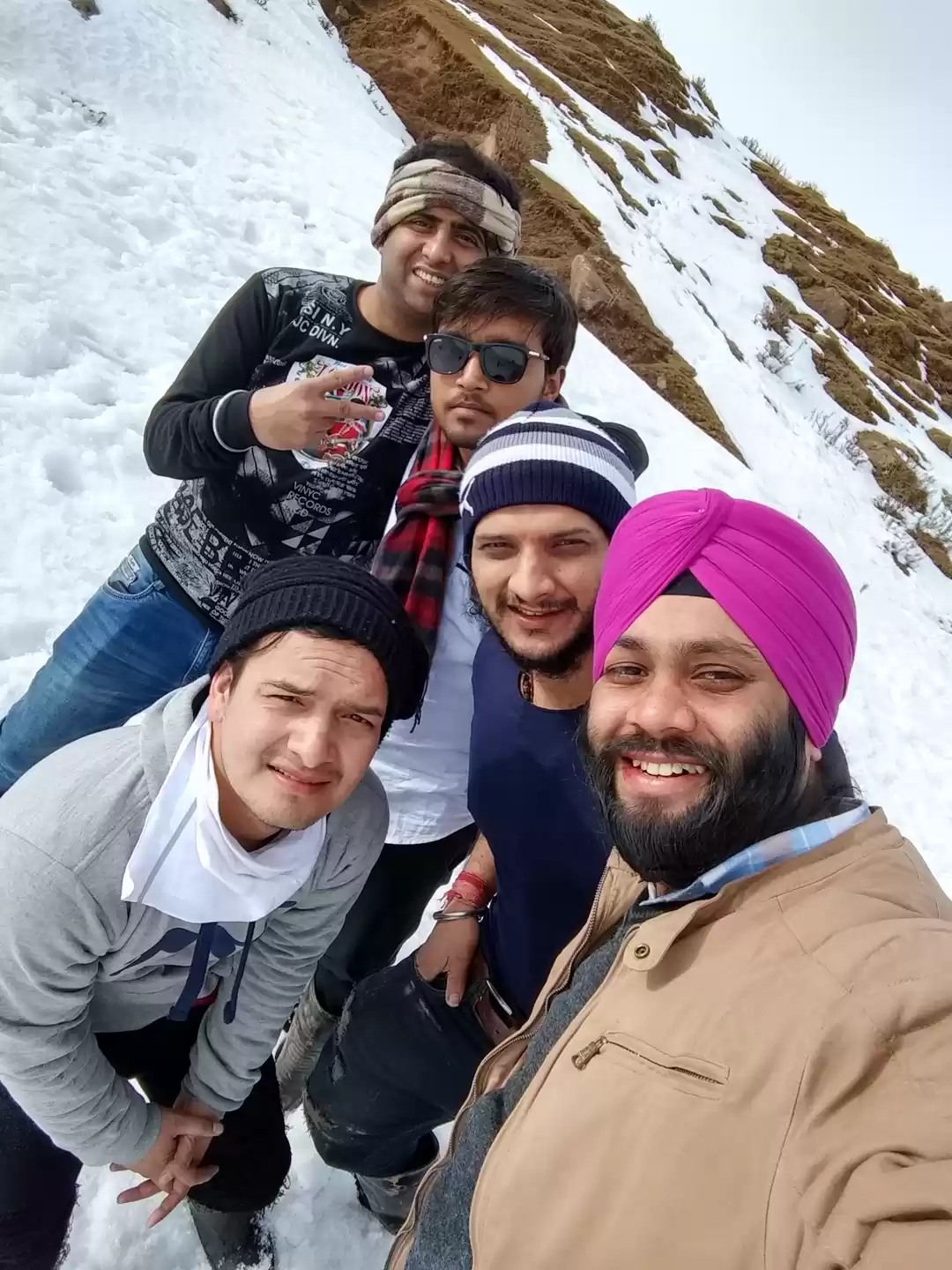 Photo of Lets Play in SNow !!