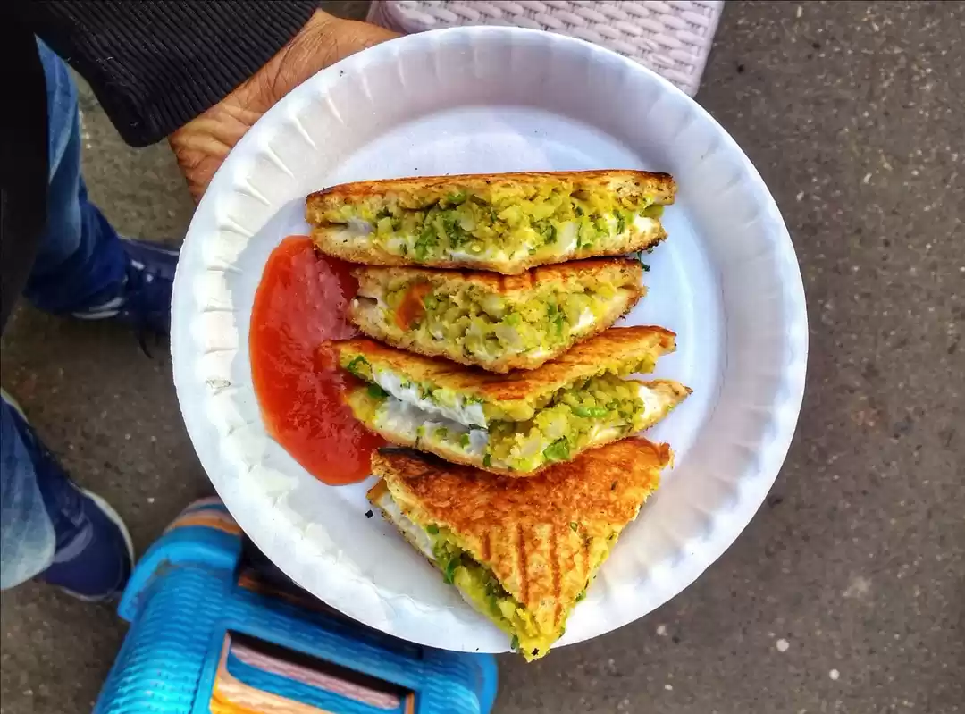 Photo of 7 Best Street Foods 