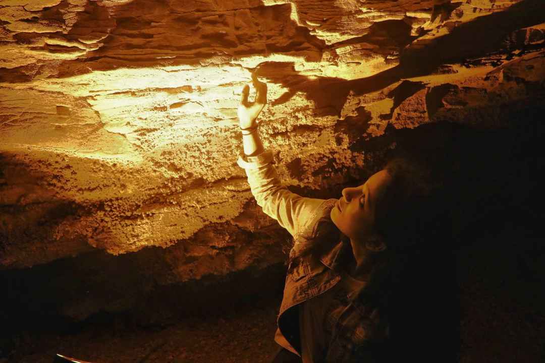 Through The Worlds Longest Cave Mammoth Cave National Park