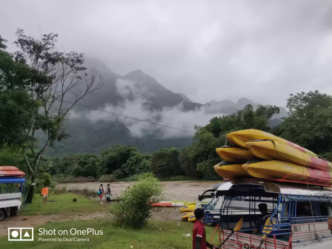 Photo of KAYAK with this view