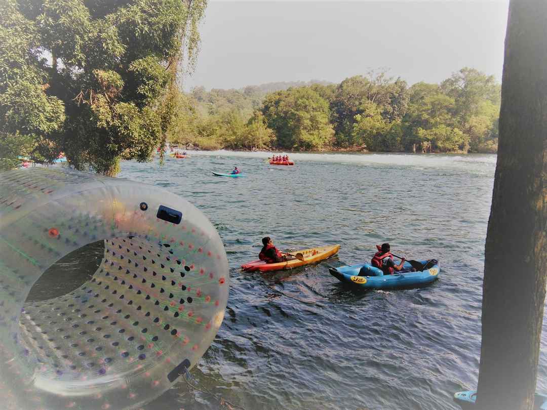 Aq Wveb8cklvzm White water rafting season starts from november and. https www tripoto com trip blog1 dandeli white water rafting kayaking zipline tariff detail gopro5 5a56149e1371a