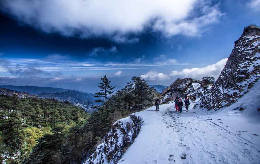 trekking in india