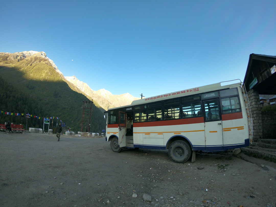 delhi to shimla volvo bus route