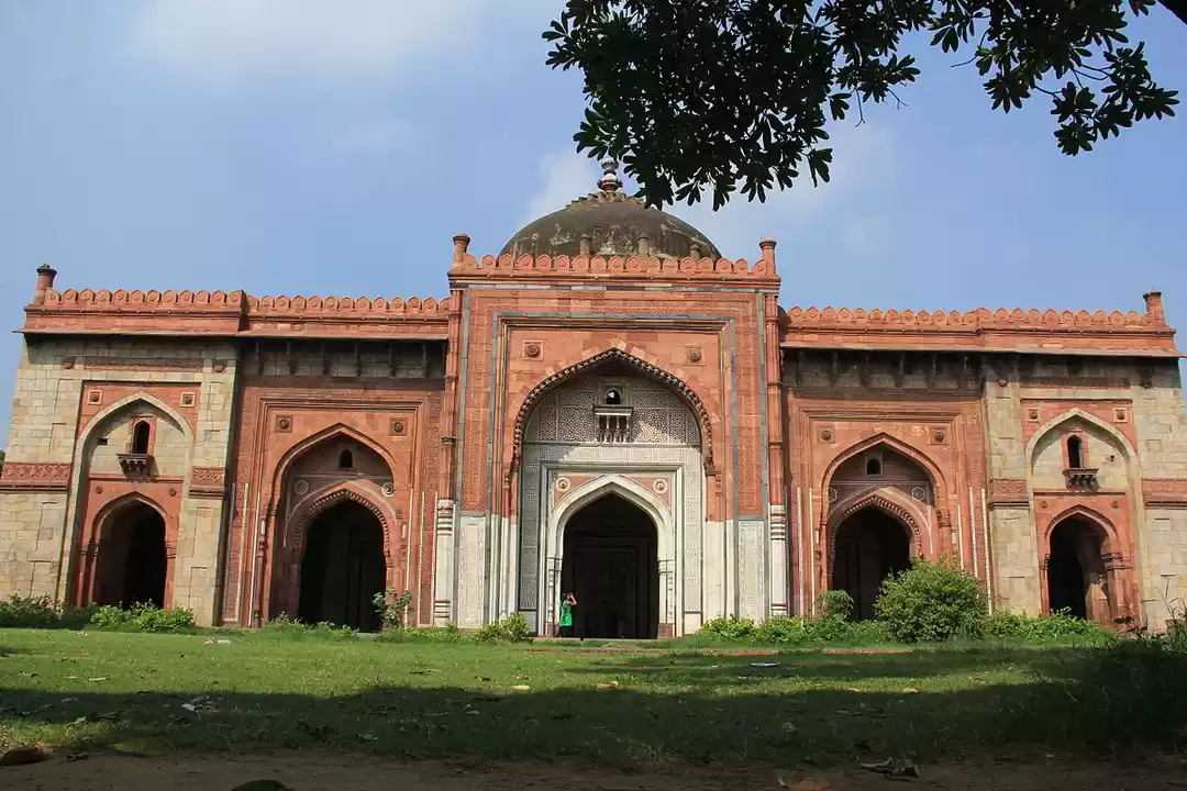 Photo of Qila e kuhna Masjid