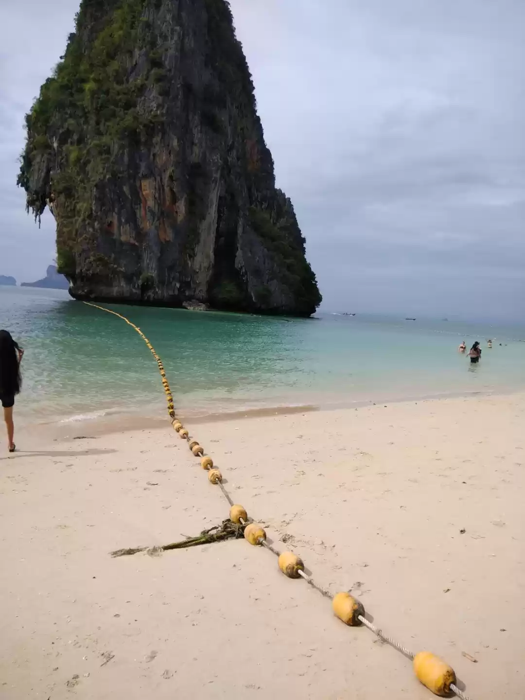 Photo of Island hopping in "T