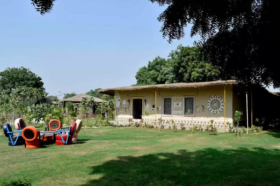 Photo of Head To This Farm St