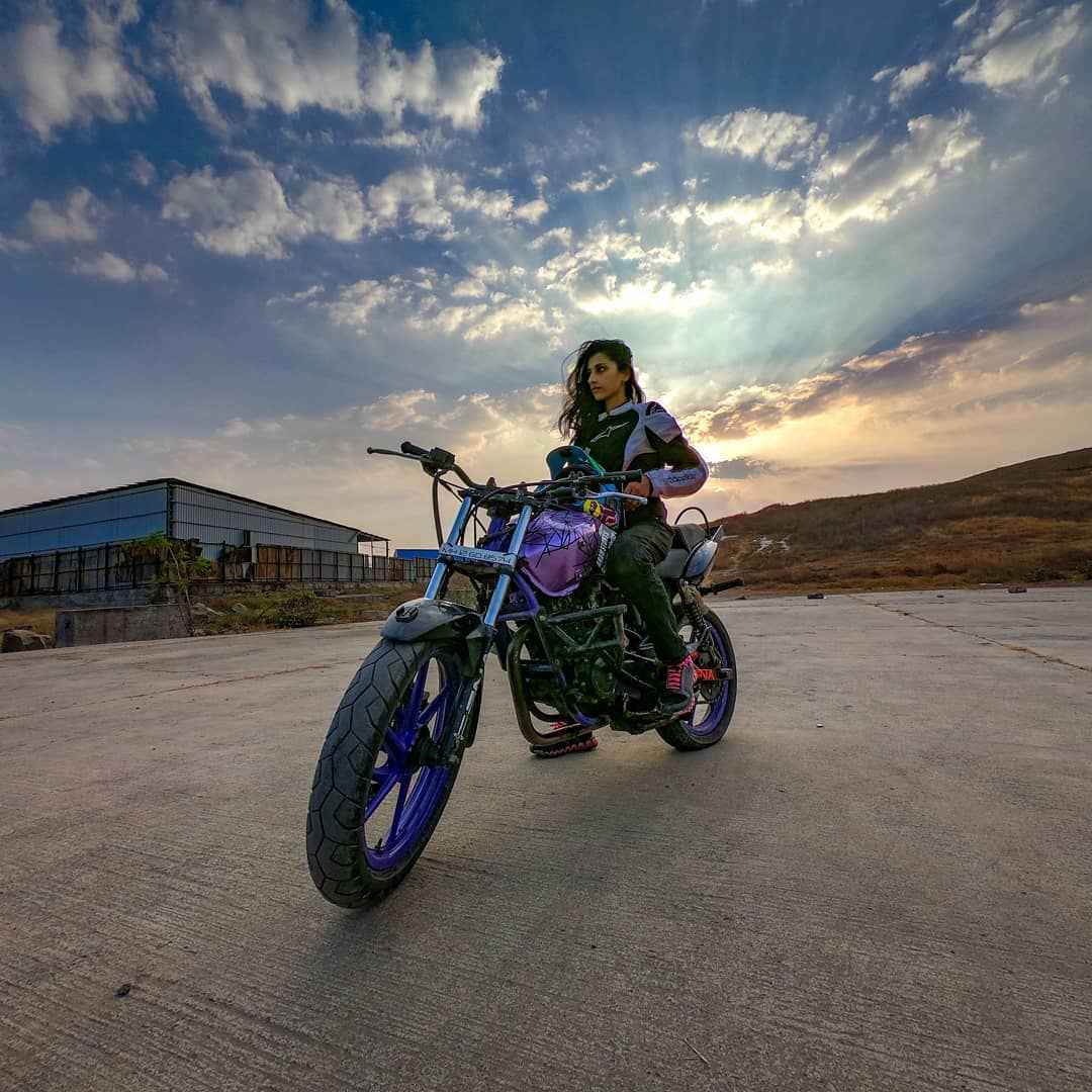 Girl stunt bike outlet