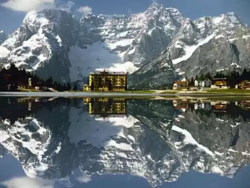 Photo of Holy Dip in Holy Wat