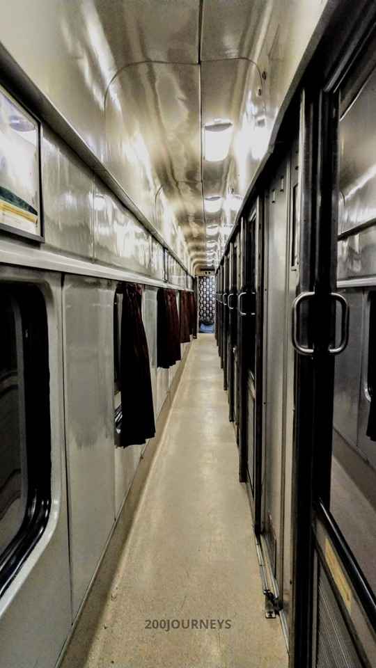 Rajdhani Express First Class Ac Journey Experience Tripoto