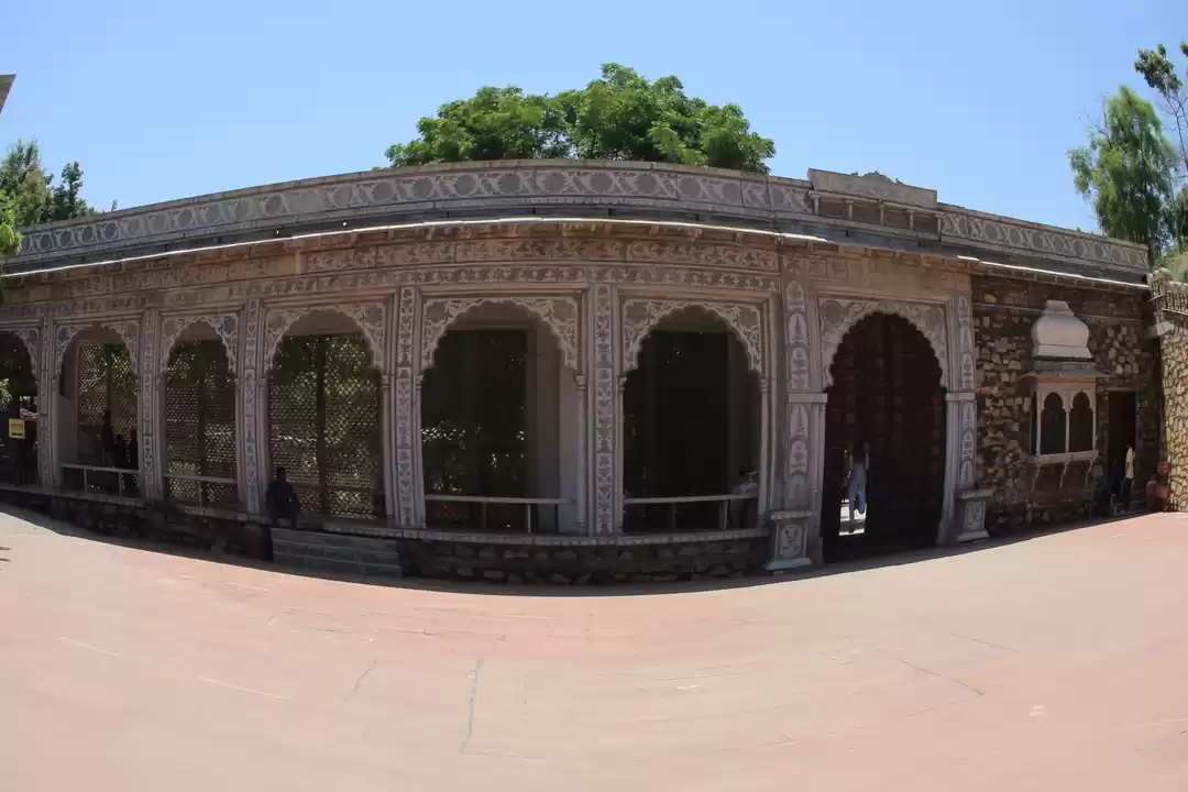 Photo of Udaipur - City of La