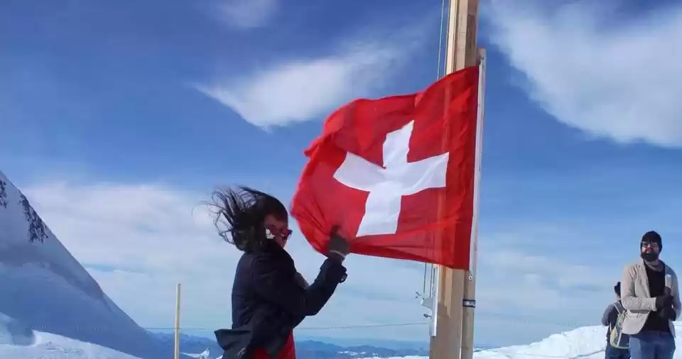 Photo of Traveling solo means