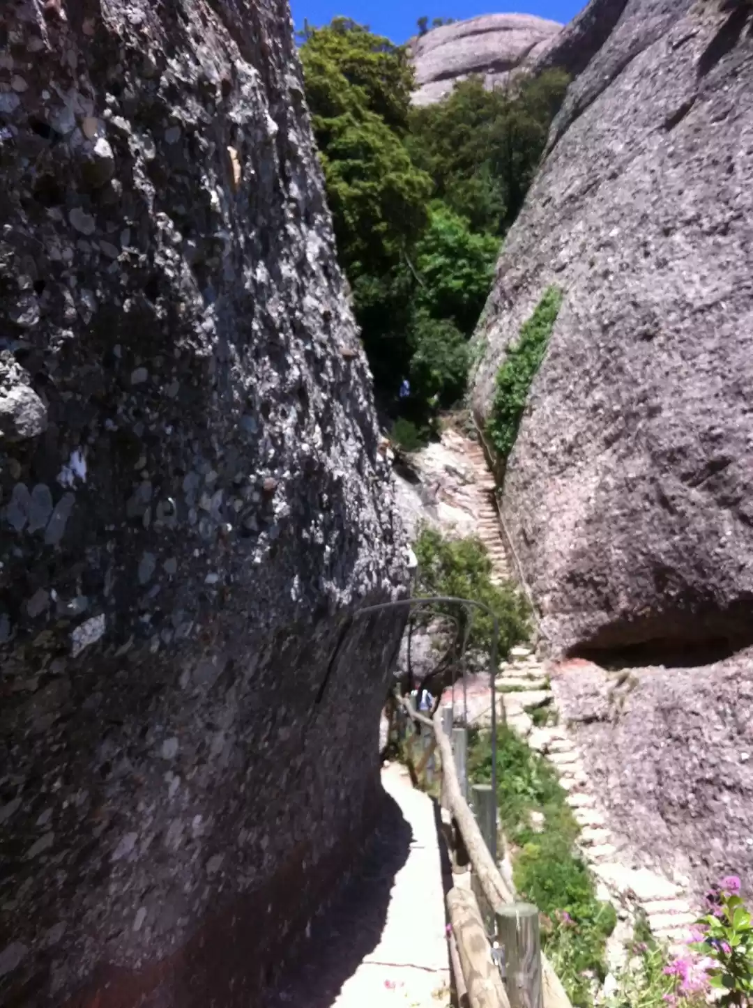 Photo of Montserrat, Barcelon