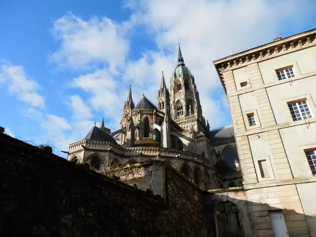 Photo of Bayeux, France – Mor