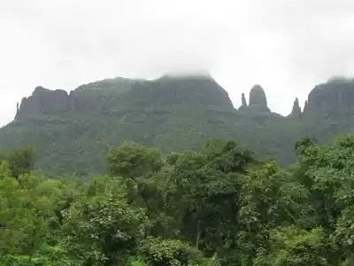 Photo of Mahuli Fort - Rainy 