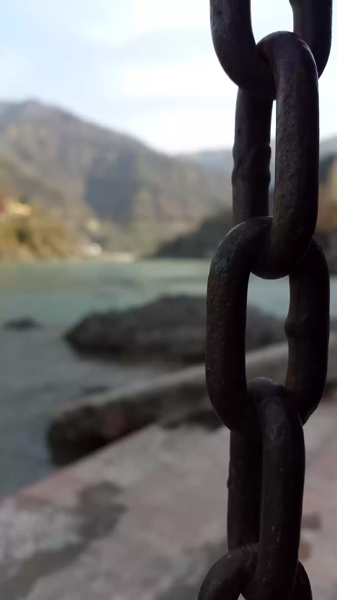 Photo of shackled in religiou