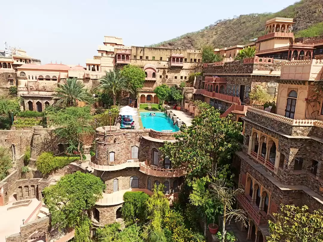 Photo of Just 3 Hours From De