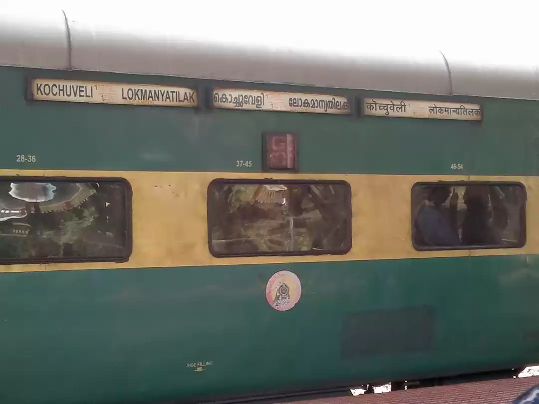 Photo of She came. She saw. S