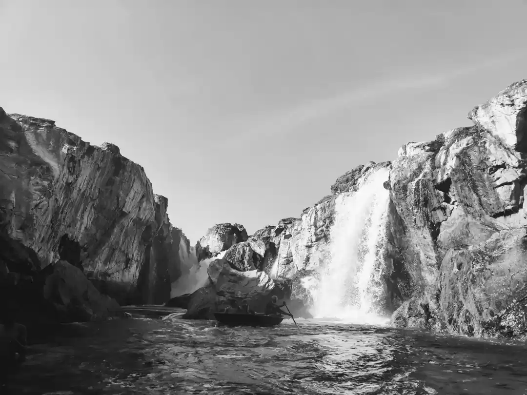 Photo of Hogenakkal Falls 