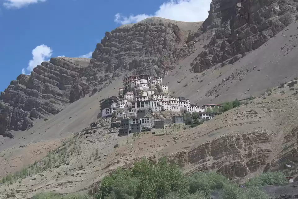 Photo of THE MIDDLE LAND 