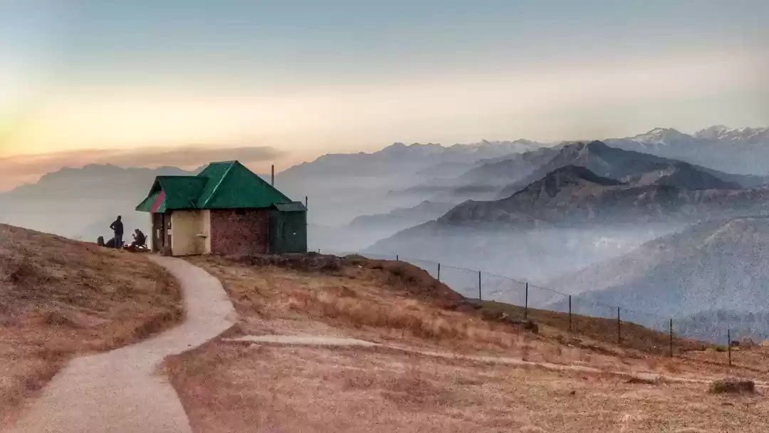 Photo of Trek to the lake wit