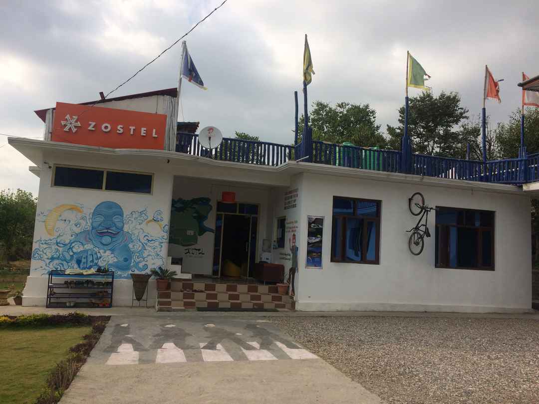 Paragliding Destination In India Tripoto #zostel #travelwithjo #birbilling #indianhostelsubscribe to my channel youtube channnel : tripoto