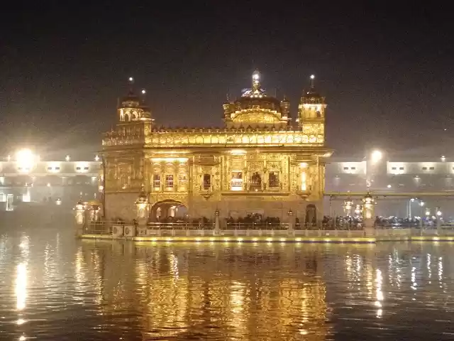 Photo of Gurgaon-Amritsar wee