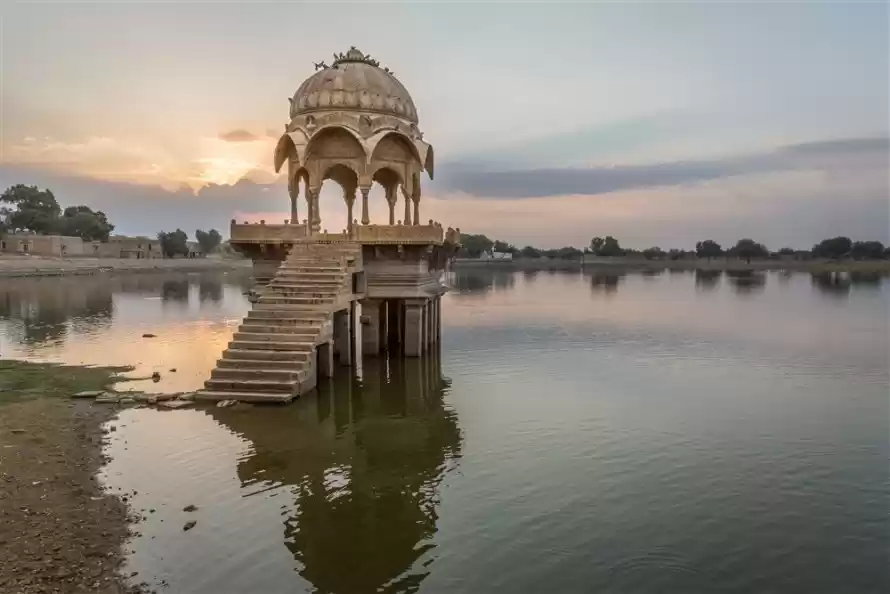 Photo of Gadisar Lake – A maj