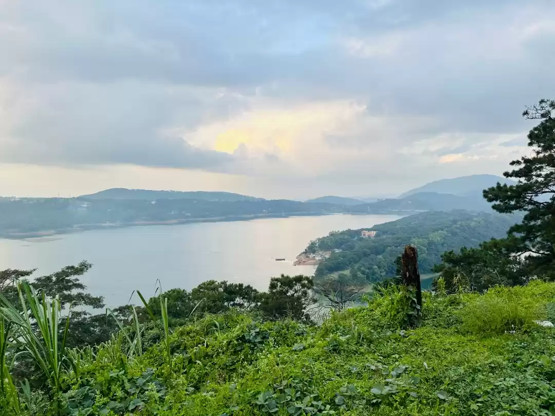 Photo of Umiam Lake, Shillong