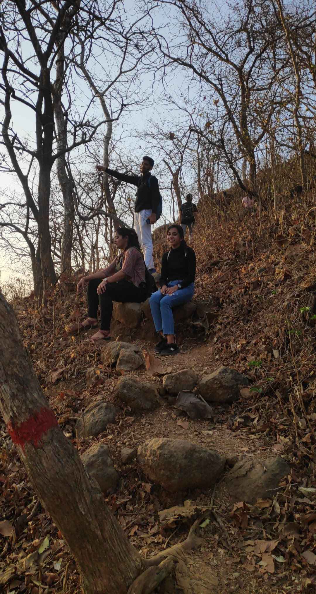 Kaldurg Fort History Trekking How To Reach What To Carry Tripoto Kaldurg fort is located in palghar district. kaldurg fort history trekking how to