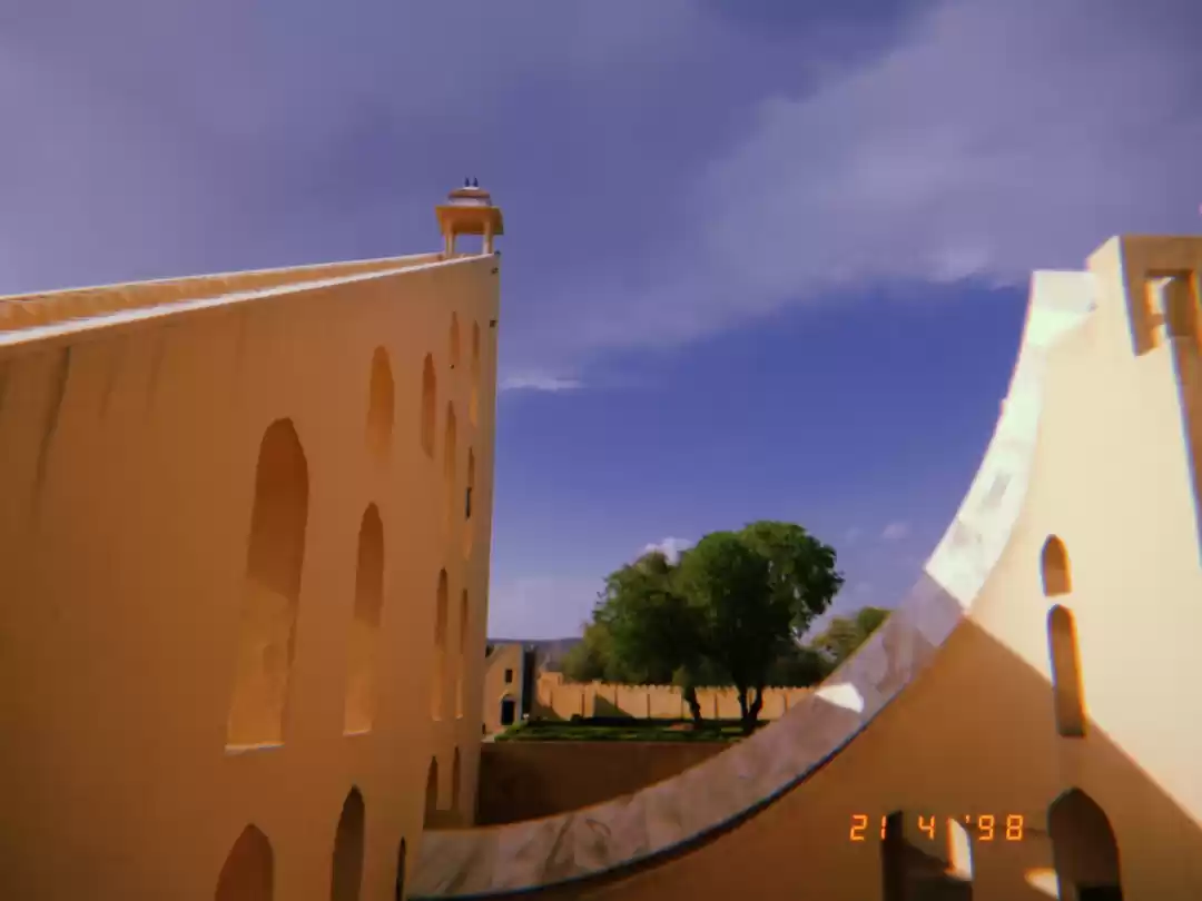 Photo of SIBLINGS ON 2 DAYS T