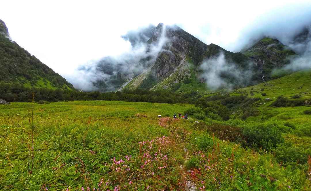 How Weather Affects Outdoor Activities