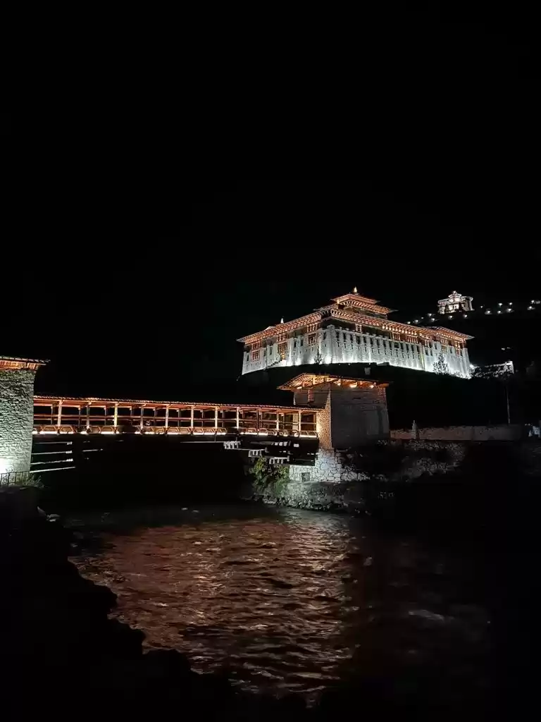 Photo of Valley Town... Paro!