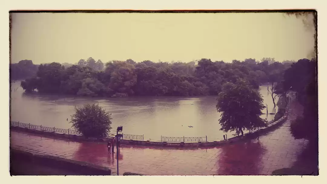 Photo of Rainy day travel to 