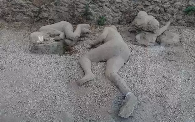 Photo of Hiking up the Vesuvi