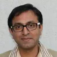 Photo of Anand Seshadri