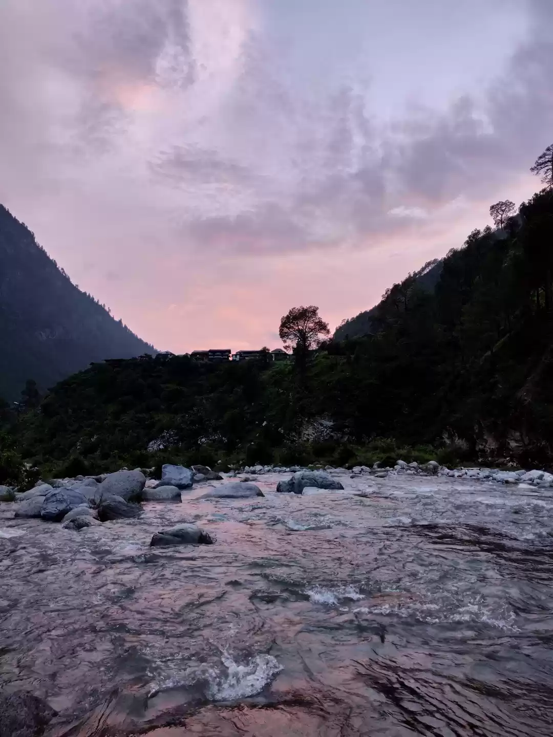Photo of Tirthan Valley: Hima