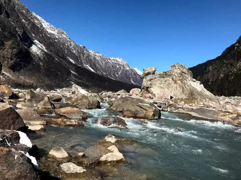 Photo of Solo Traveler's Guid