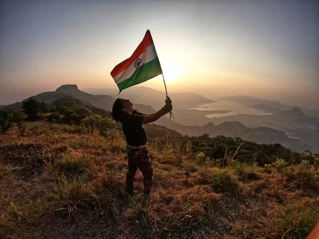 Photo of तेरी मिट्टी में मिल 