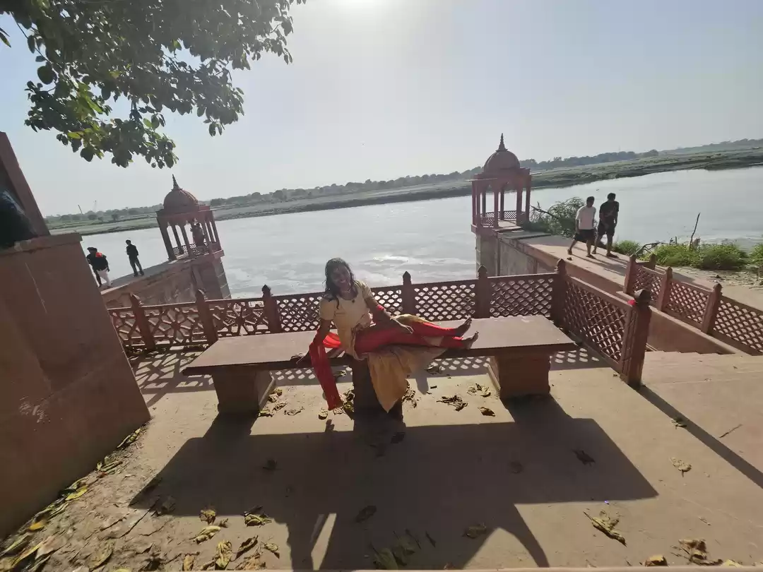 Photo of बरसाना नहीं मथुरा क