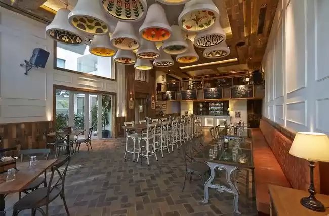 Photo of 10 Frollicking Bars