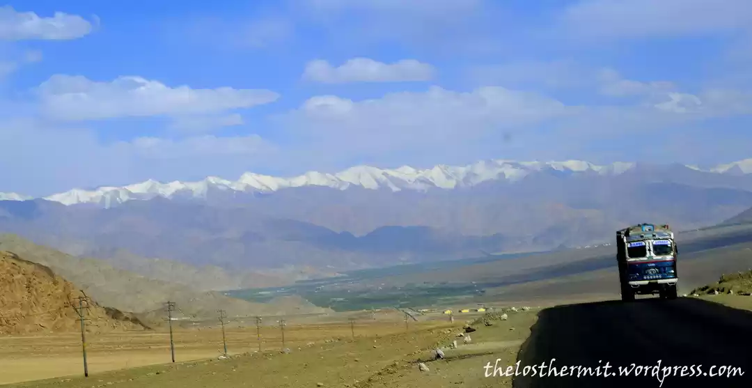 Photo of Of Monks, Tourist Gu