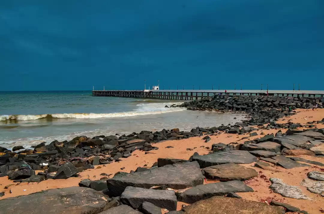 Photo of Rock beach. Hindi me