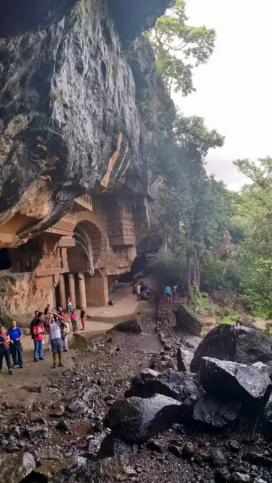 Photo of Hidden caves behind 
