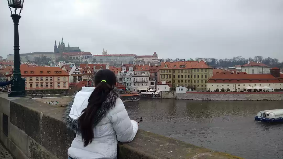 Photo of Checking Out Czech W