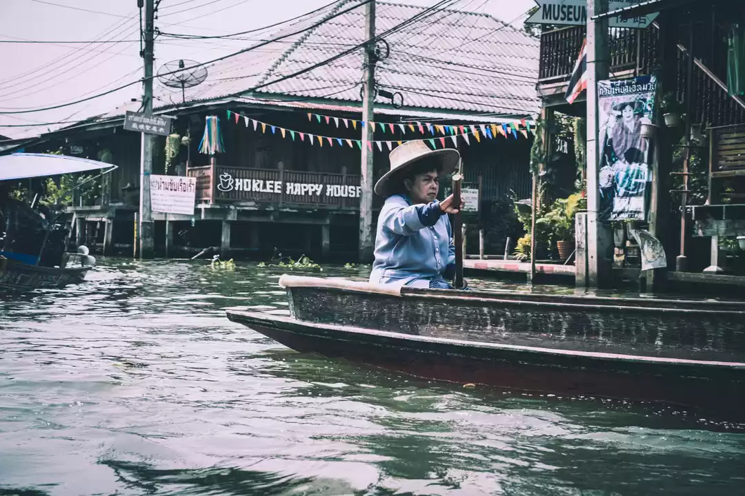 Photo of This Floating Market