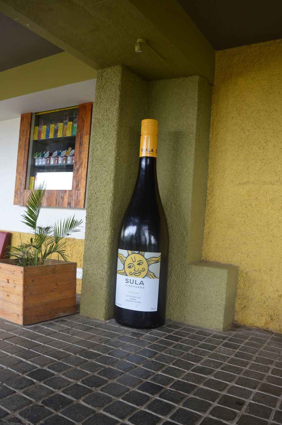 Trip To Winery Sula Wineyard Tripoto Whether you've got a sweet tooth or prefer select one of the three small pans below based on the type of cuisine you'd like to pair with your wine: trip to winery sula wineyard tripoto