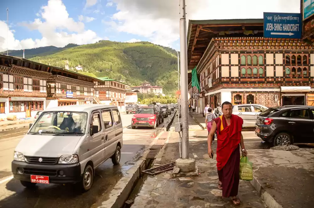 Photo of Mountains,Roads and 