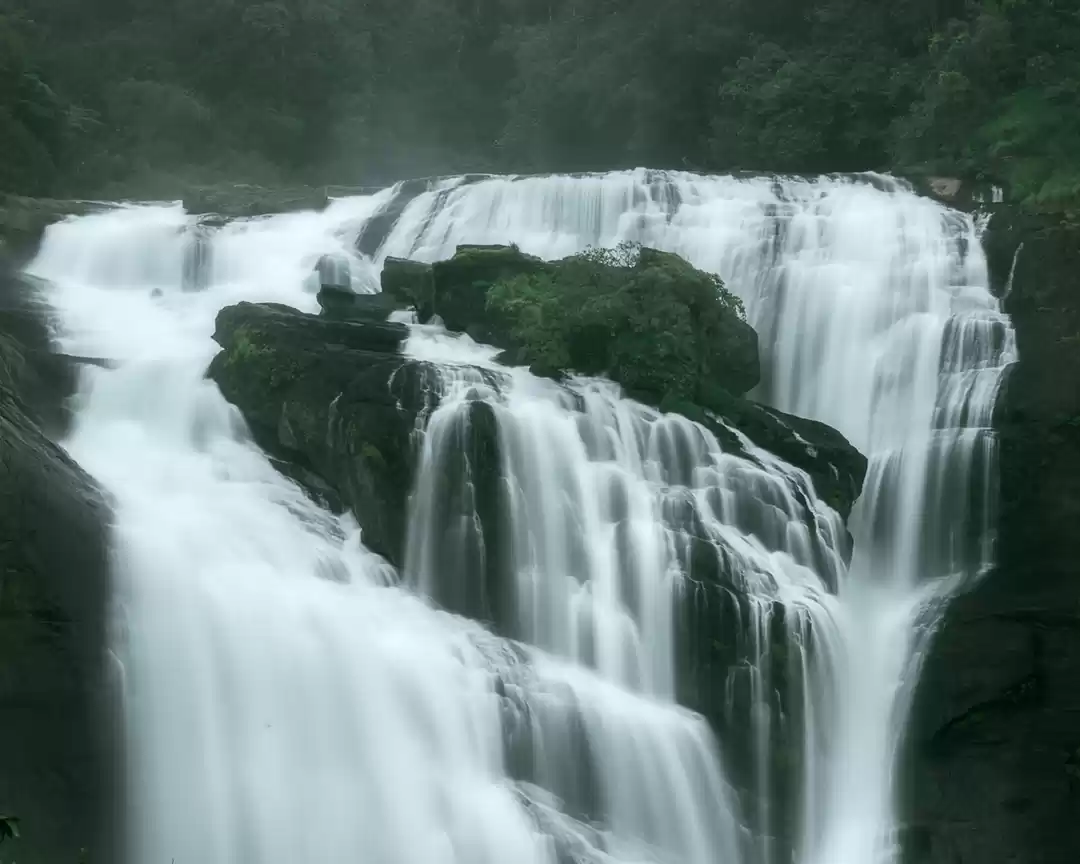 Photo of Moody Mallalli Falls